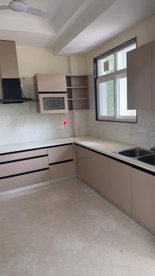 Kitchen Image of 2500 Sq.ft 4 BHK Builder Floor for sale in Big Block South City 2, Sector 49 Gurgaon for Rs. 40000000