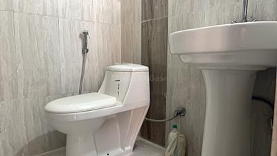 Image of 1360 Sq.ft 3 BHK Apartment / Flat for rent in MR Delhi 99, Bhopura, Ghaziabad for Rs. 18000