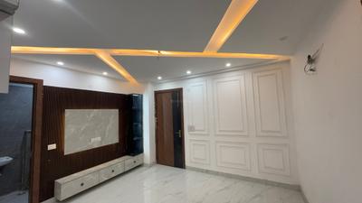 Living Room Image of 1000 Sq.ft 3 BHK Apartment / Flat for sale in Chhattarpur New Delhi for Rs. 6200000