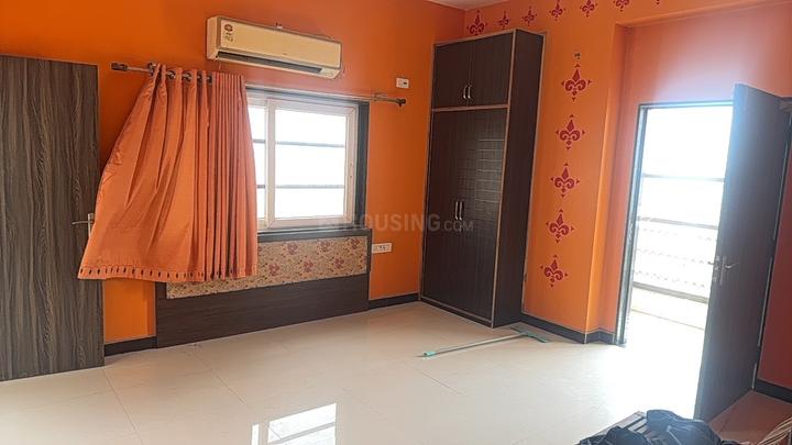 Meridiwn Bedroom One 1