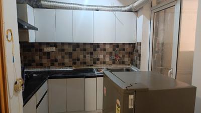 Kitchen Image of 770 Sq.ft 1.5 BHK Apartment / Flat for rent in Prateek Grand City, Siddharth Vihar Ghaziabad for Rs. 25000
