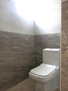 Common Bathroom One Image of 1141 Sq.ft 3 BHK Apartment / Flat for sale in K R Puram Bengaluru for Rs. 8000000