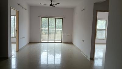 Living Room Image of 1350 Sq.ft 2.5 BHK Apartment / Flat for rent in Adani The Meadows, Shantigram Ahmedabad for Rs. 25000