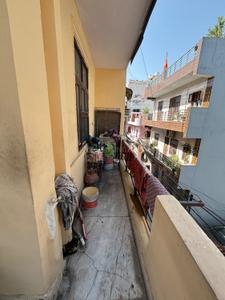 Balcony Image of 650 Sq.ft 2 BHK Apartment / Flat for rent in Uttam Nagar New Delhi for Rs. 12000