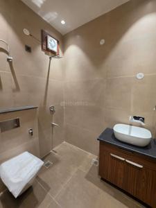 Image of 900 Sq.ft 2 BHK Builder Floor for rent in Rajouri Garden, New Delhi for Rs. 37000