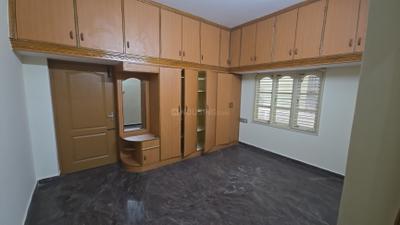 Bedroom Image of 1800 Sq.ft 2 BHK Builder Floor for rent in Koramangala Bengaluru for Rs. 45000