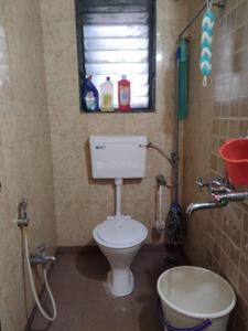 Bathroom Image of 701 Sq.ft 2 BHK Apartment / Flat for sale in Matunga West Mumbai for Rs. 28000000