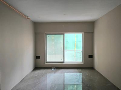 Living Room Image of 950 Sq.ft 2.5 BHK Apartment / Flat for sale in Vile Parle West Mumbai for Rs. 50000000