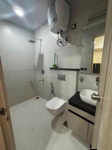 Bathroom Image of 750 Sq.ft 1 BHK Apartment / Flat for rent in Iscon Platinum, Bopal Ahmedabad for Rs. 15000