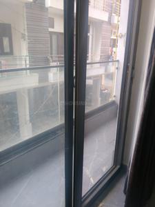 Balcony Image of 700 Sq.ft 2 BHK Apartment / Flat for rent in Sultanpur New Delhi for Rs. 30000
