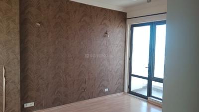 Bedroom Image of 1815 Sq.ft 3 BHK Apartment / Flat for rent in Unitech Fresco, Sector 50 Gurgaon for Rs. 65000