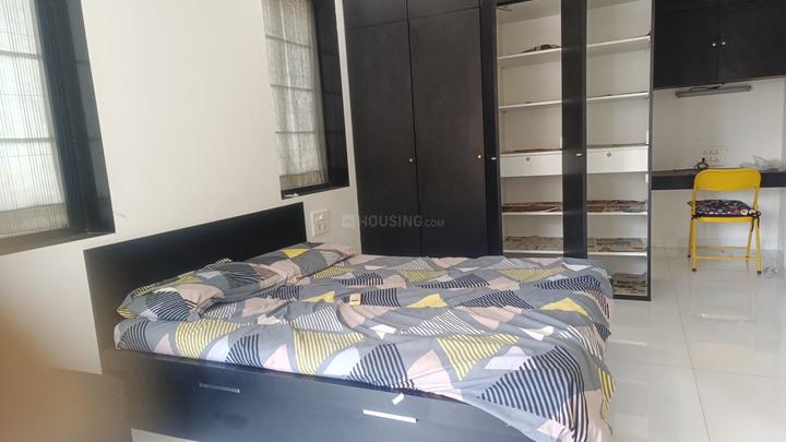 Roundelay Bedroom 1