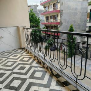 Balcony Image of 750 Sq.ft 1 RK Studio for rent in Sector 51 Gurgaon for Rs. 29000