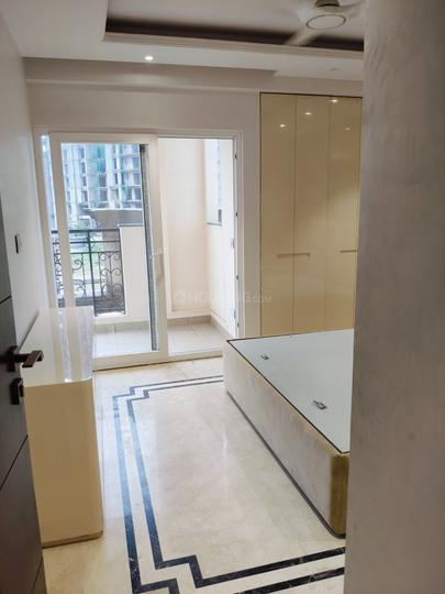 Speedway Avenue Main Image 1