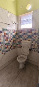 Bathroom Image of 1000 Sq.ft 2 BHK Apartment / Flat for rent in Benachity Durgapur for Rs. 15000