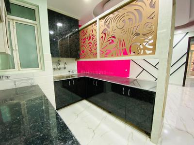 Kitchen Image of 1450 Sq.ft 3 BHK Apartment / Flat for sale in Capital Home 102, Sector 102 Noida for Rs. 6900000