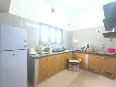 Kitchen Image of 2100 Sq.ft 3 BHK Builder Floor for rent in JP Nagar Bengaluru for Rs. 60000