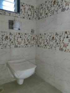 Common Bathroom Image of 550 Sq.ft 1 BHK Apartment / Flat for sale in Mulund East Mumbai for Rs. 9100000