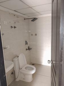 Image of 1100 Sq.ft 2.5 BHK Apartment / Flat for rent in Sethi Max Royal, Sector 76, Noida for Rs. 30000