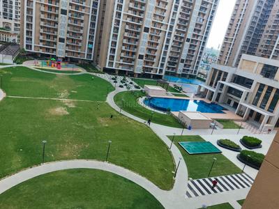 Image of 2500 Sq.ft 4 BHK Apartment / Flat for rent in Rishita Manhattan, Gomti Nagar Extension, Lucknow for Rs. 52000