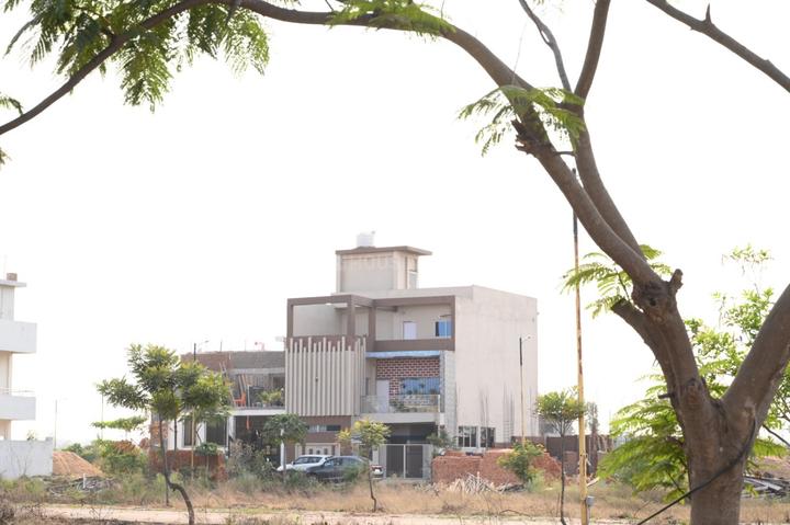 Swastik Galaxy Nu Town Tulsi Main Image 1