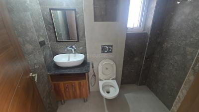 Bathroom Image of 1370 Sq.ft 2 BHK Apartment / Flat for sale in Nirwana Heights, Khanpur Mohali for Rs. 8400000