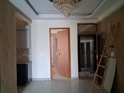 Living Room Image of 1400 Sq.ft 3 BHK Apartment / Flat for sale in Sector 73 Noida for Rs. 4900000