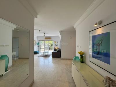 Hall Image of 3200 Sq.ft 4 BHK Apartment / Flat for sale in DLF The Summit, Sector 54 Gurgaon for Rs. 120000000