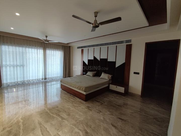 Sector 17 Main Image 1