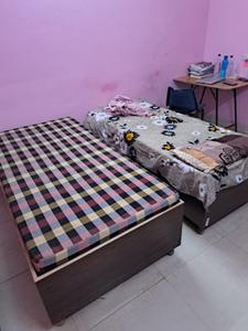 Bedroom Image of PG FOR GIRLS in University Enclave, New Delhi
