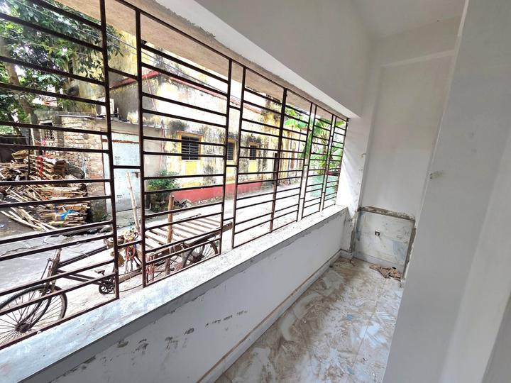 Near Konnagar Railway station Main Image 1