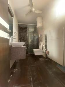 Bathroom Image of 4500 Sq.ft 4 BHK Builder Floor for sale in Ashok Vihar New Delhi for Rs. 72500000