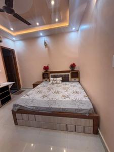 Bedroom Image of 1500 Sq.ft 2 BHK Builder Floor for rent in Indira Nagar Lucknow for Rs. 26000