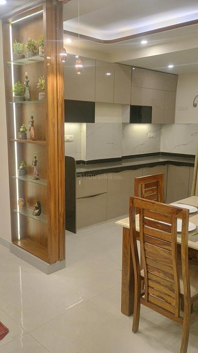 Opulent Arya Shine Main Image 1