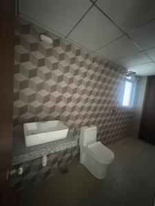 Bathroom Image of 980 Sq.ft 2 BHK Apartment / Flat for sale in Kalpataru Sunrise, Thane West Thane for Rs. 16700000