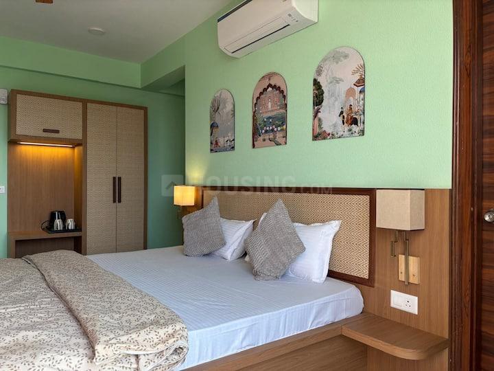 Mansarovar Shipra Path Bedroom 1