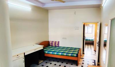Bedroom Image of Nishant PG in Marine Lines, Mumbai