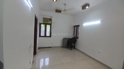 Bedroom Image of 2800 Sq.ft 4 BHK Builder Floor for rent in Panchsheel Park New Delhi for Rs. 180000