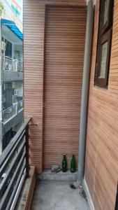 Balcony Image of 450 Sq.ft 1 BHK Builder Floor for rent in Mahavir Enclave New Delhi for Rs. 12000