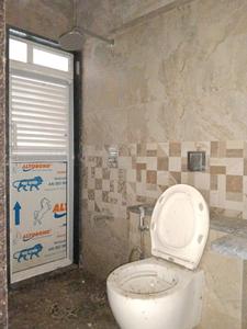 Common Bathroom Image of 750 Sq.ft 1.5 BHK Apartment / Flat for sale in Amardeep Anutham, Mulund East Mumbai for Rs. 14500000