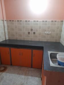 Kitchen Image of 550 Sq.ft 1 BHK Builder Floor for rent in Preet Vihar New Delhi for Rs. 12000