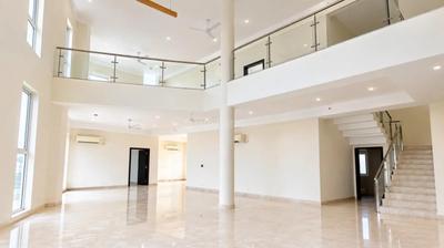 Living Room Image of 8800 Sq.ft 5 BHK Penthouse for sale in Experion Windchants, Sector 112 Gurgaon for Rs. 150000000