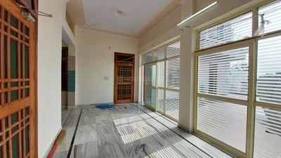 Balcony Image of 1500 Sq.ft 2 BHK Independent House for rent in Izatnagar Bareilly for Rs. 8500