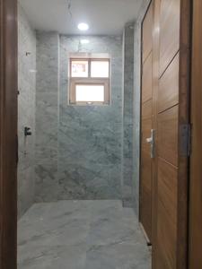 Common Bathroom Image of 2500 Sq.ft 4 BHK Builder Floor for sale in Sector 37 Faridabad for Rs. 26000000