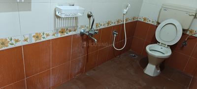 Bathroom Image of 1600 Sq.ft 3 BHK Builder Floor for rent in Kammanahalli Bengaluru for Rs. 30100