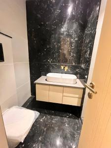 Image of 2115 Sq.ft 4 BHK Builder Floor for sale in Anand Vihar, New Delhi for Rs. 52500000