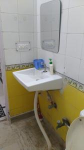 Bathroom Image of 998 Sq.ft 2 BHK Independent House for rent in Sanjay Gram, Sector 13 Gurgaon for Rs. 23000