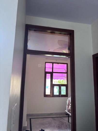 Burari Garhi, Burari Bedroom 1