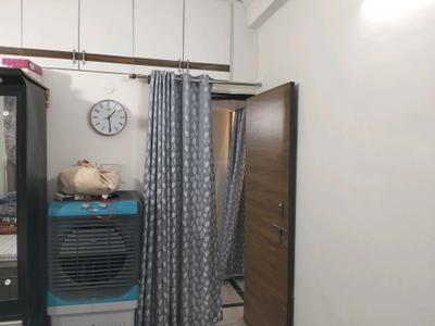 Bedroom Image of 1000 Sq.ft 2 BHK Apartment / Flat for sale in Shalimar Garden Ghaziabad for Rs. 5300000