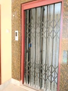Lift Image of 750 Sq.ft 2 BHK Apartment / Flat for sale in Kamdahari Kolkata for Rs. 2800000